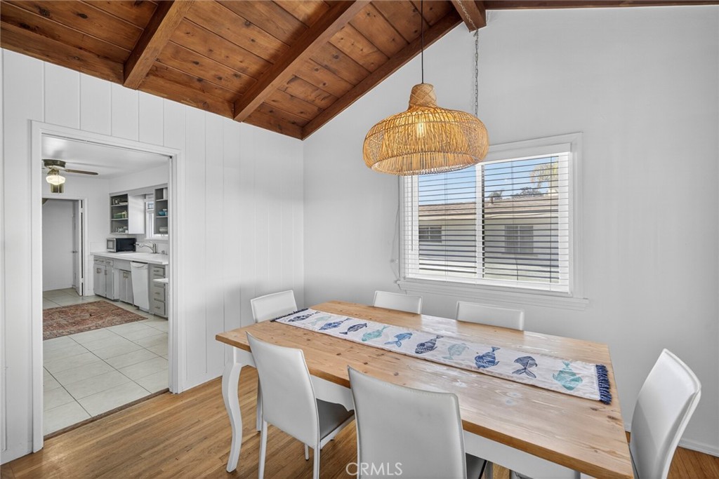 237 Avenida Montalvo A