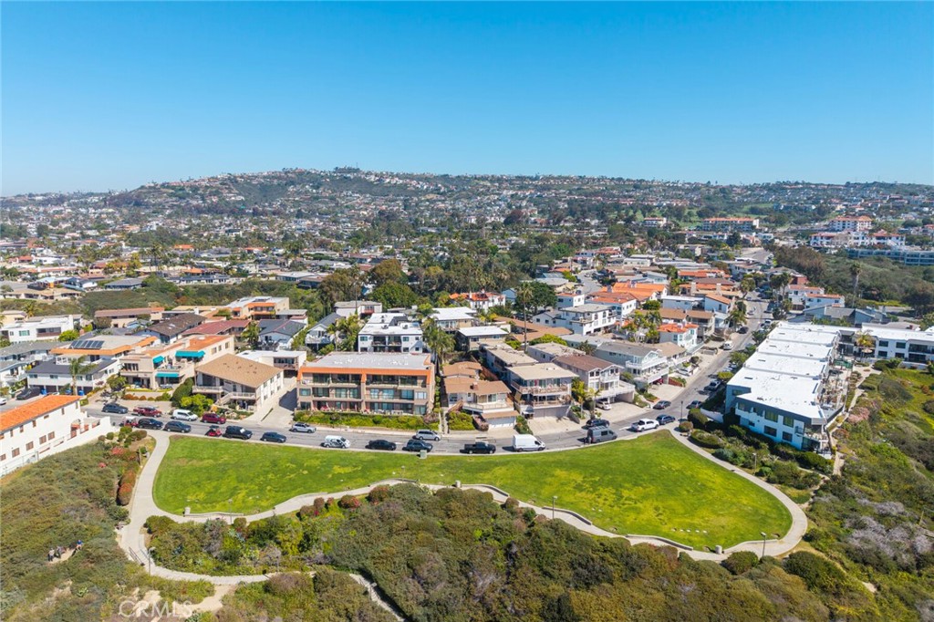 237 Avenida Montalvo A