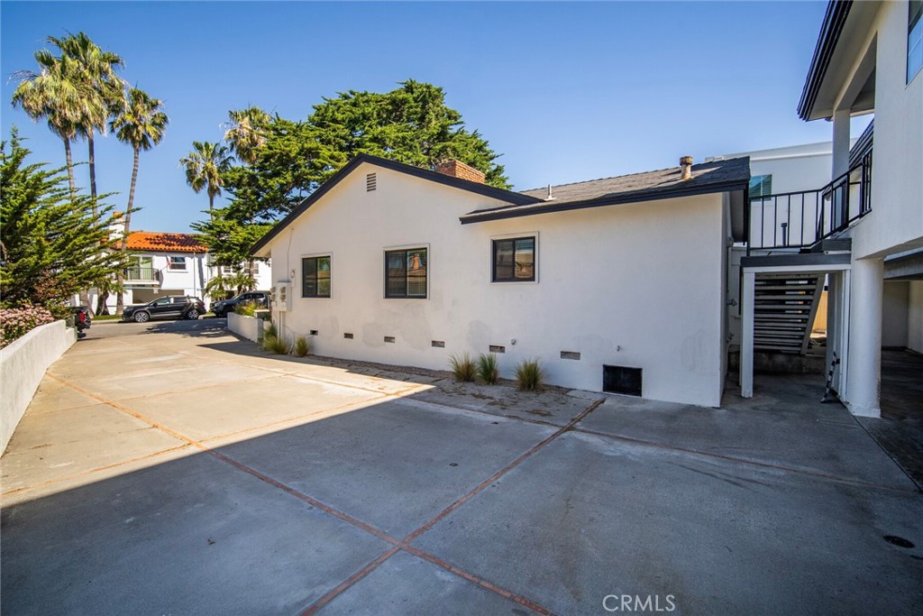 237 Avenida Montalvo A