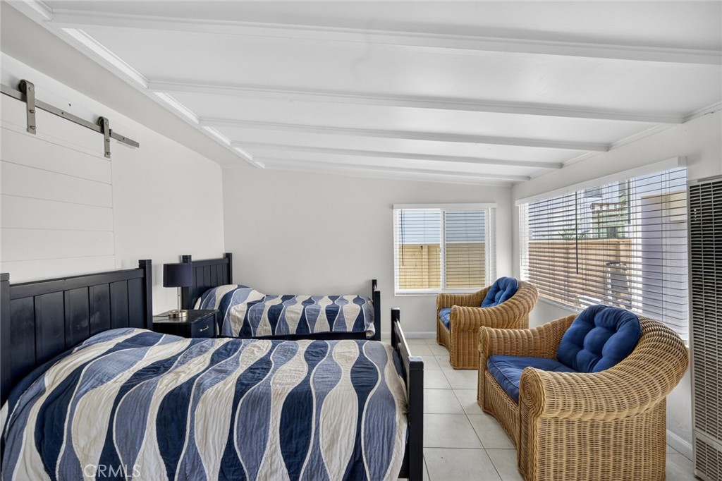 237 Avenida Montalvo A