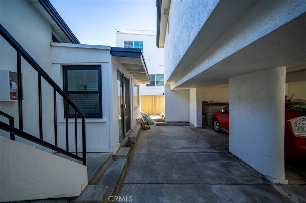 237 Avenida Montalvo A