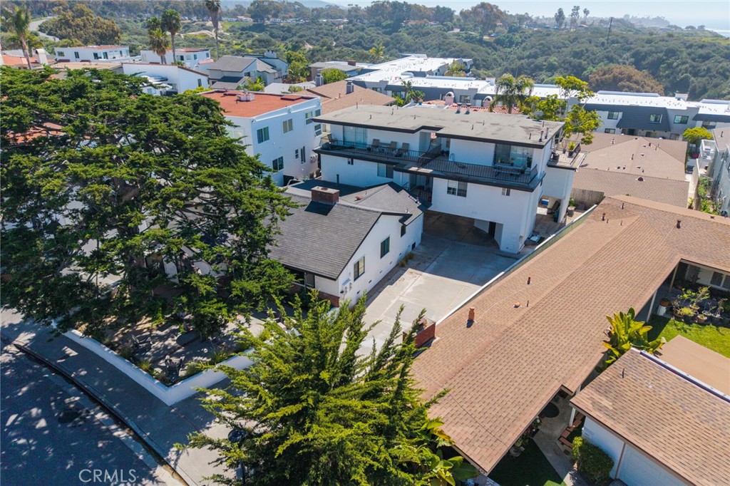 237 Avenida Montalvo A