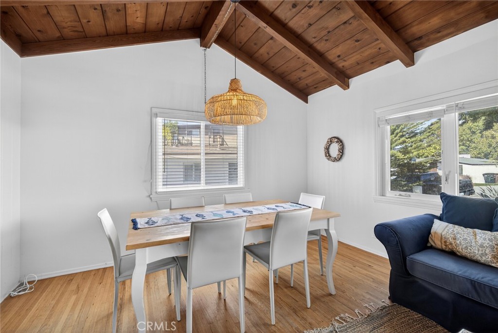 237 Avenida Montalvo A