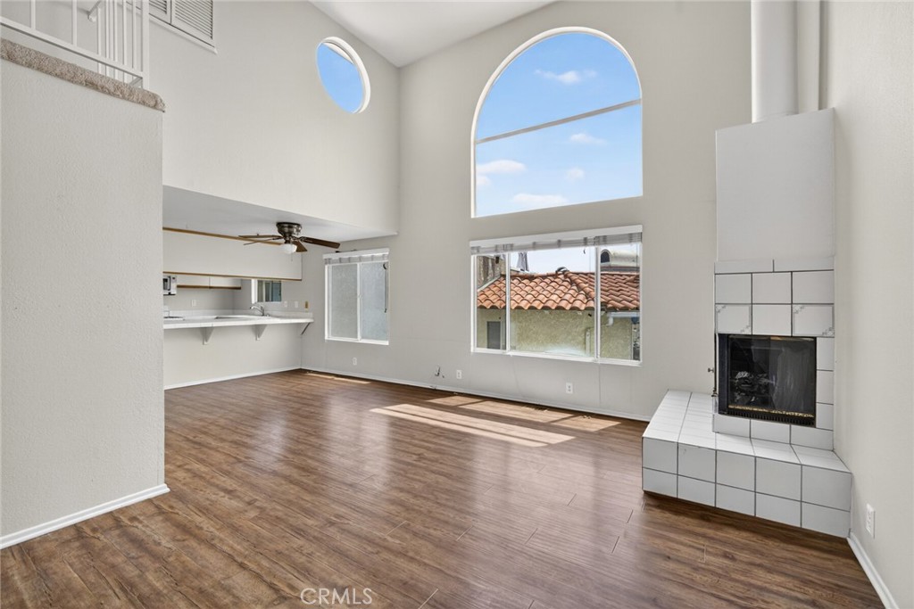 237 Avenida Montalvo B