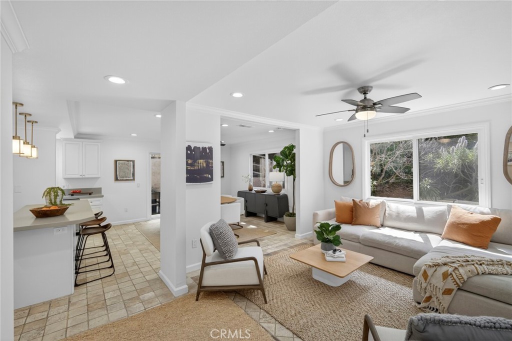 431 Nyes Place
