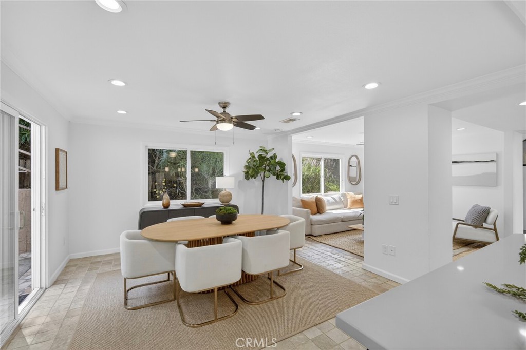 431 Nyes Place