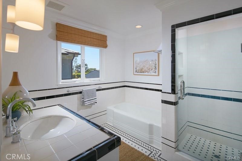 361 High Drive