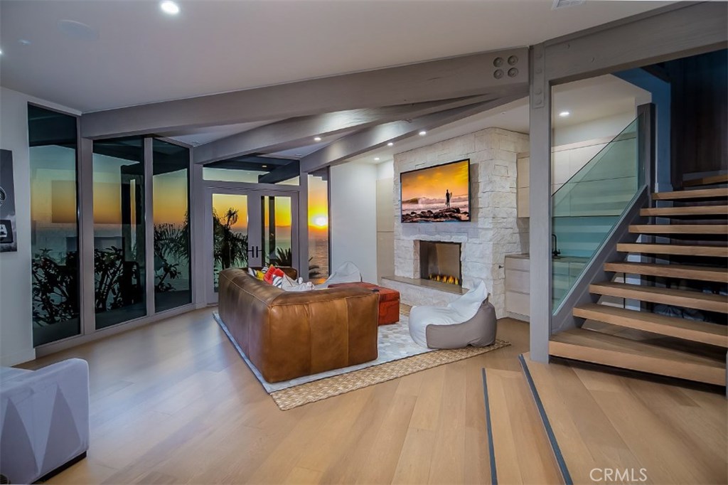 709 Kendall Drive