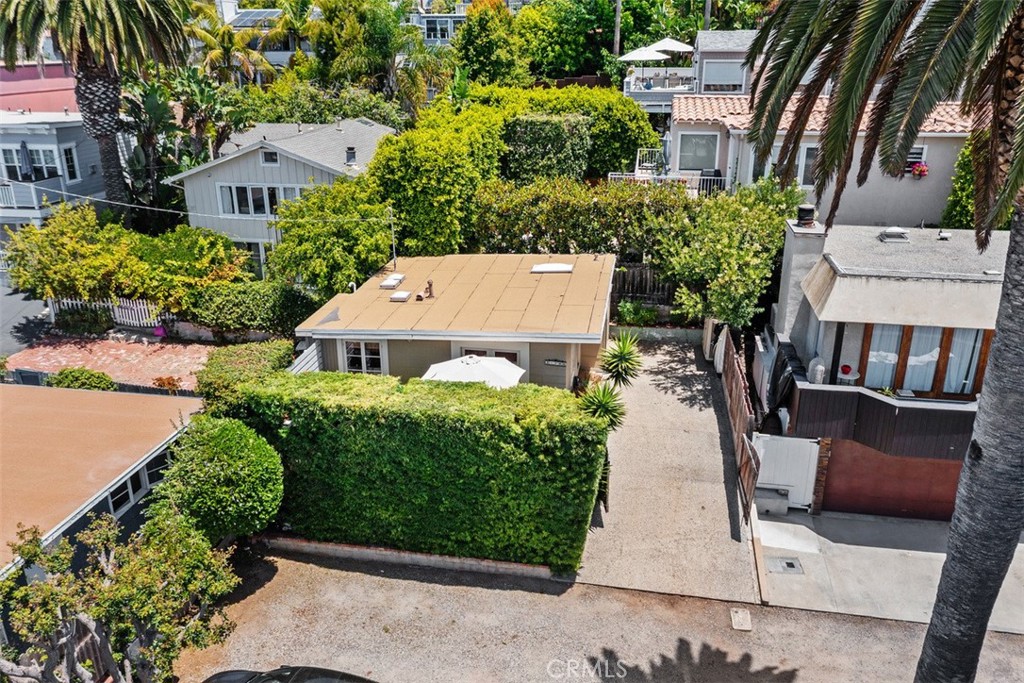 31886 Hillside