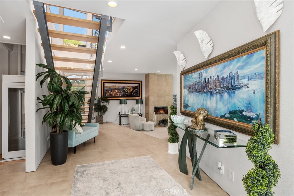 616 Bolsana Drive