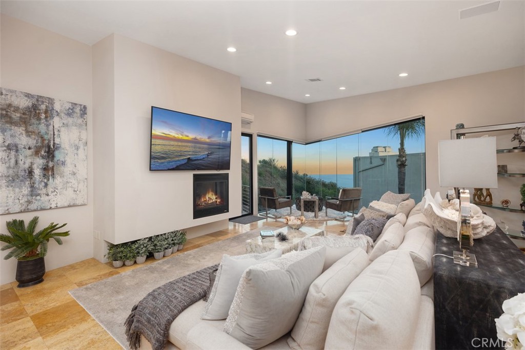 616 Bolsana Drive