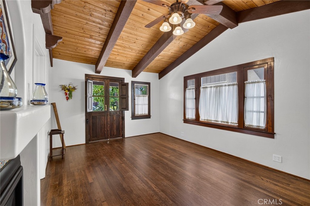 140 Avenida Miramar