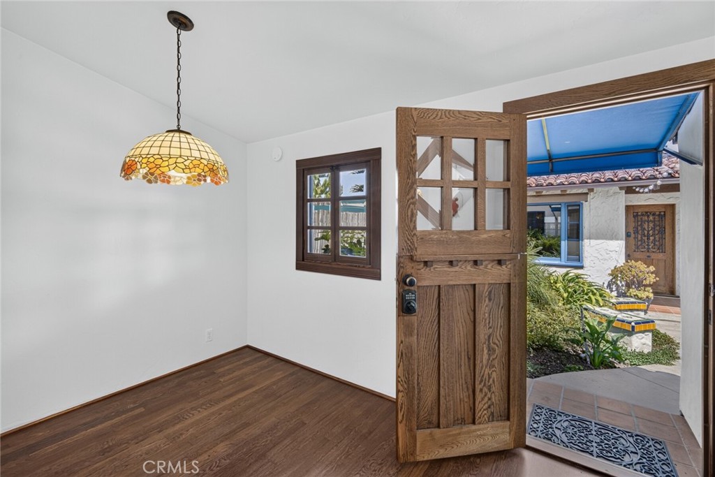 140 Avenida Miramar