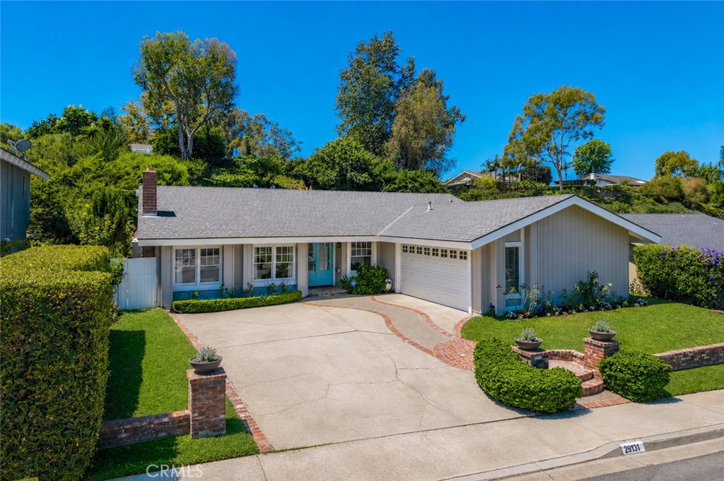 29131 Kensington Drive