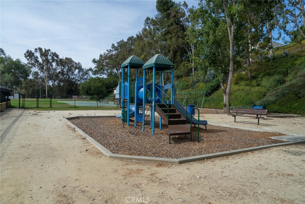 29131 Kensington Drive