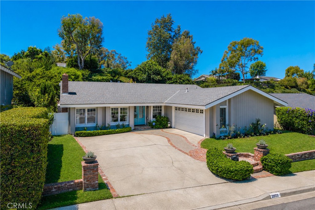 29131 Kensington Drive