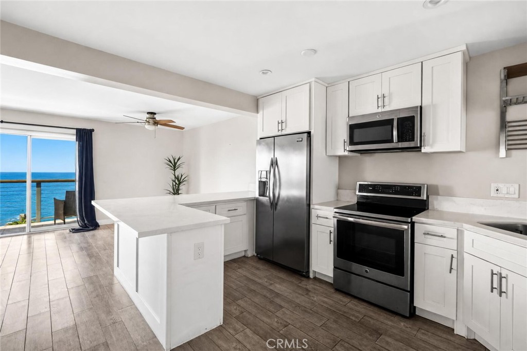 222 Arch 7