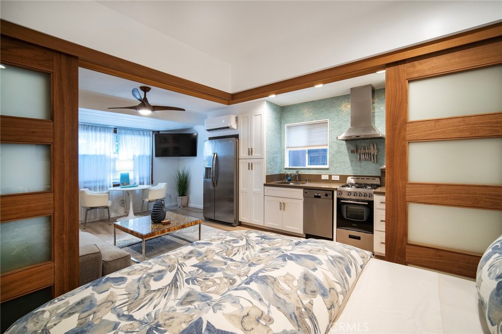 33921 Robles C