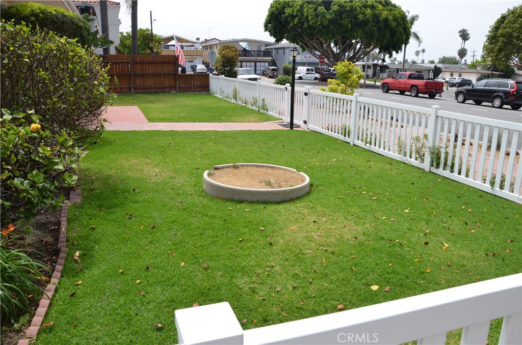 1004 El Prado