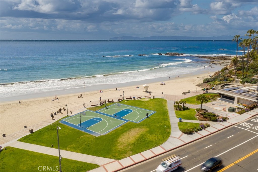 251 Lower Cliff Drive 8