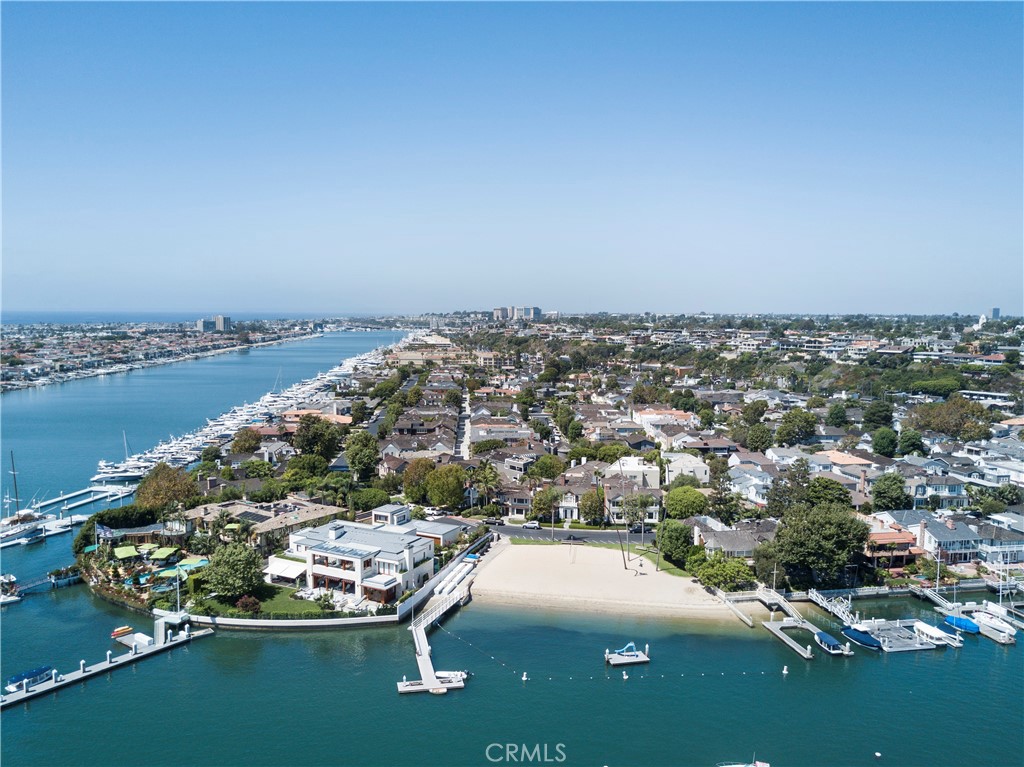 2732 Bayshore Drive