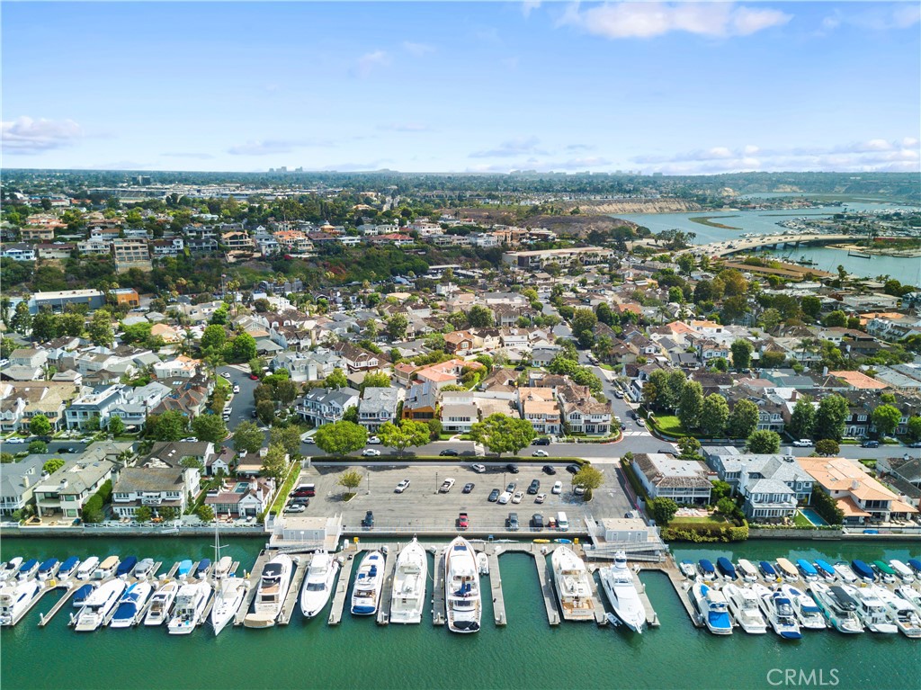 2732 Bayshore Drive