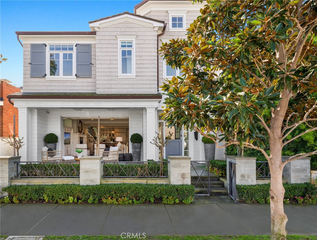 2157 E Ocean Boulevard