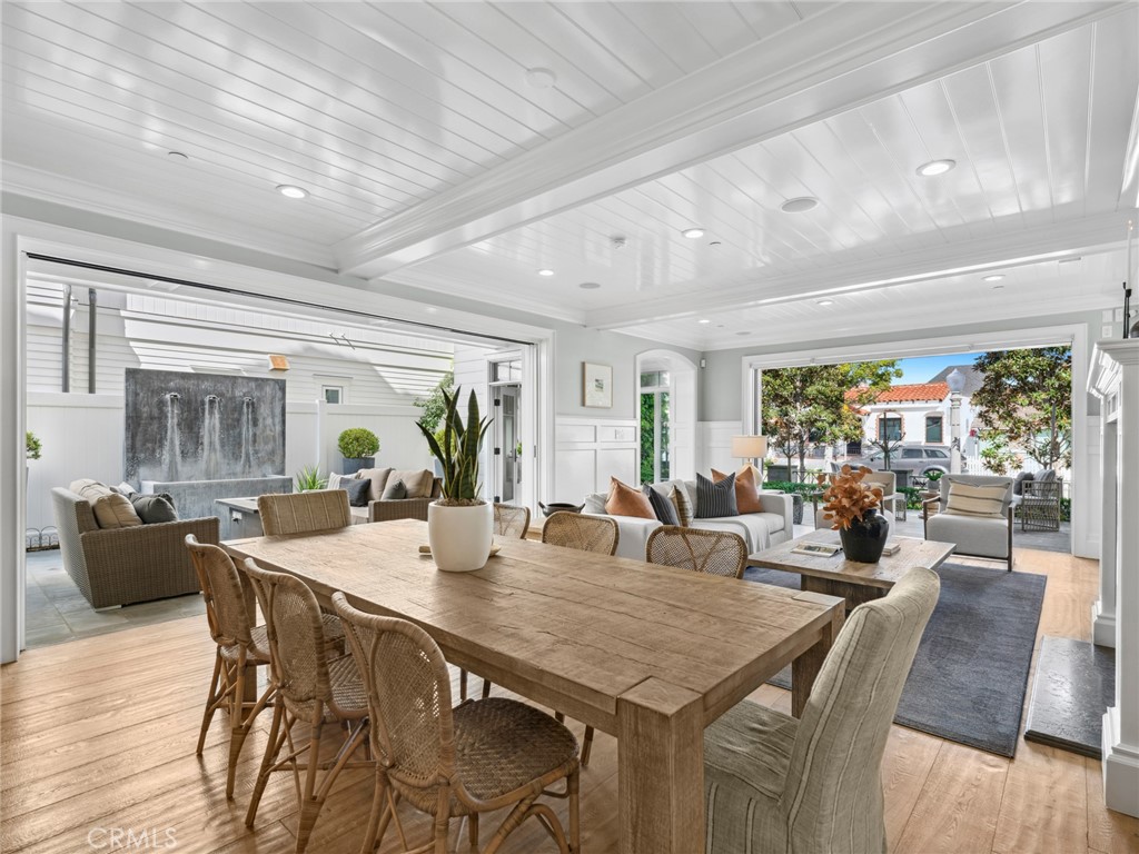 2157 E Ocean Boulevard