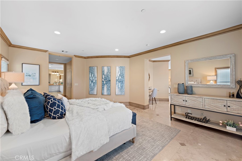 514 Westminster Avenue