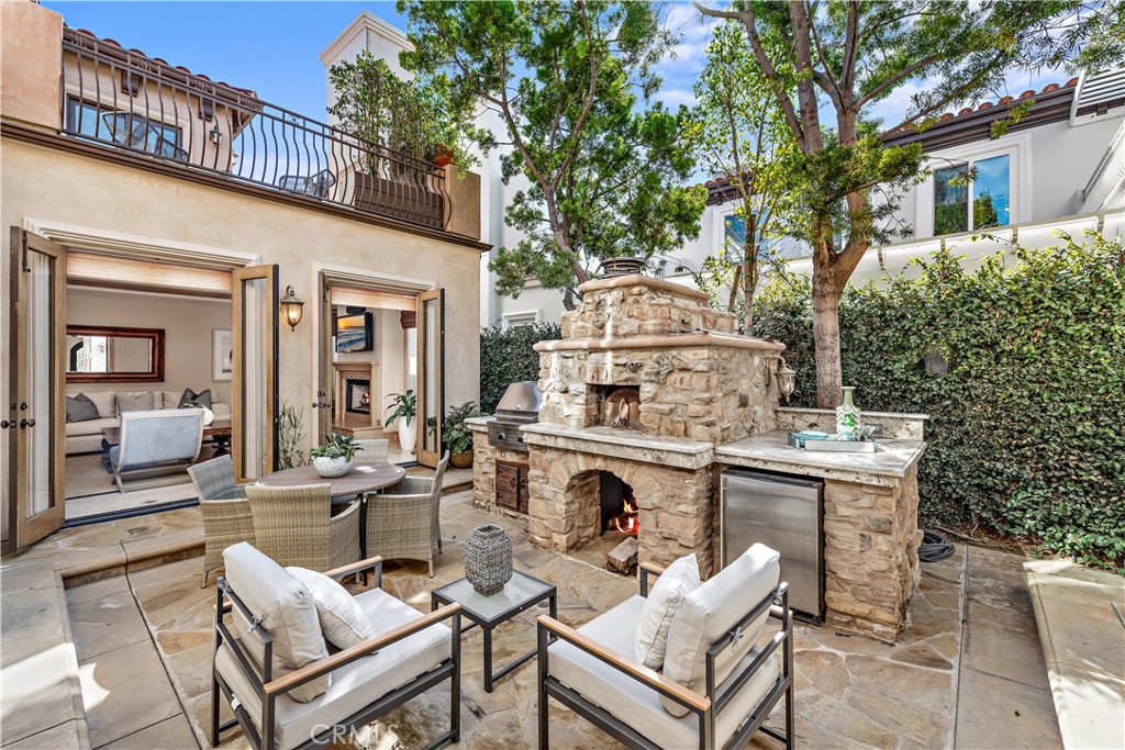 514 Westminster Avenue