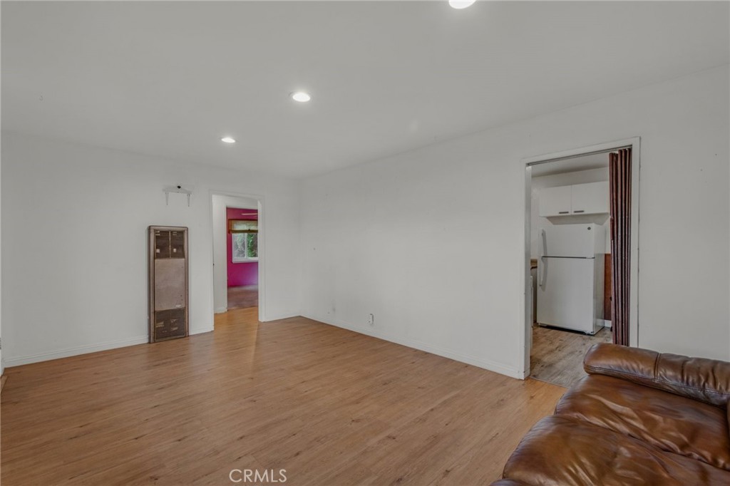 2130 Monrovia Avenue