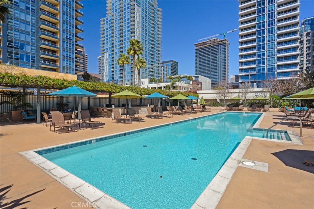 1205 Pacific Highway 301