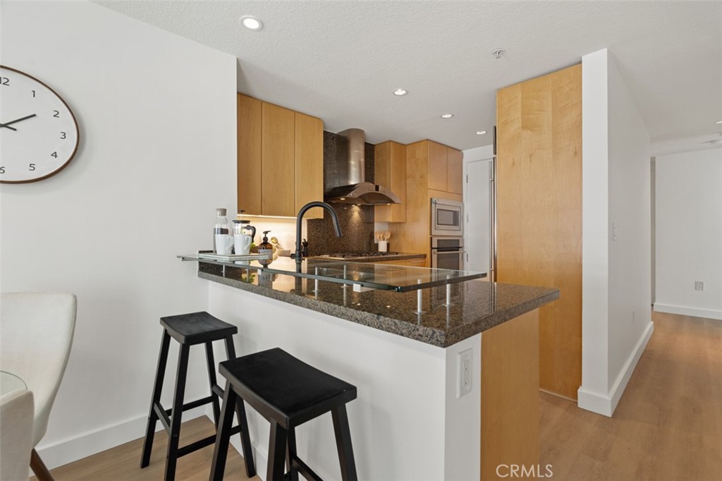 1205 Pacific Highway 301