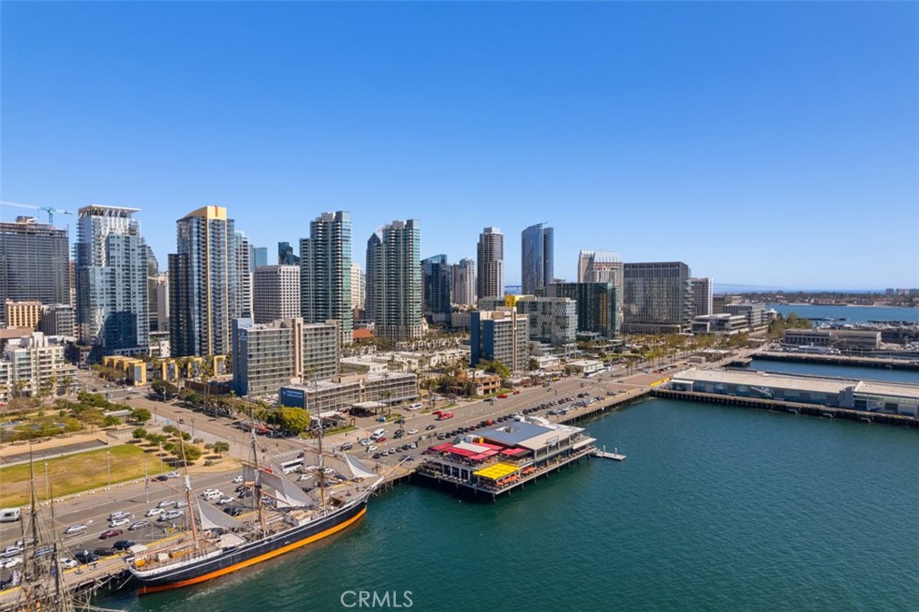 1205 Pacific Highway 301