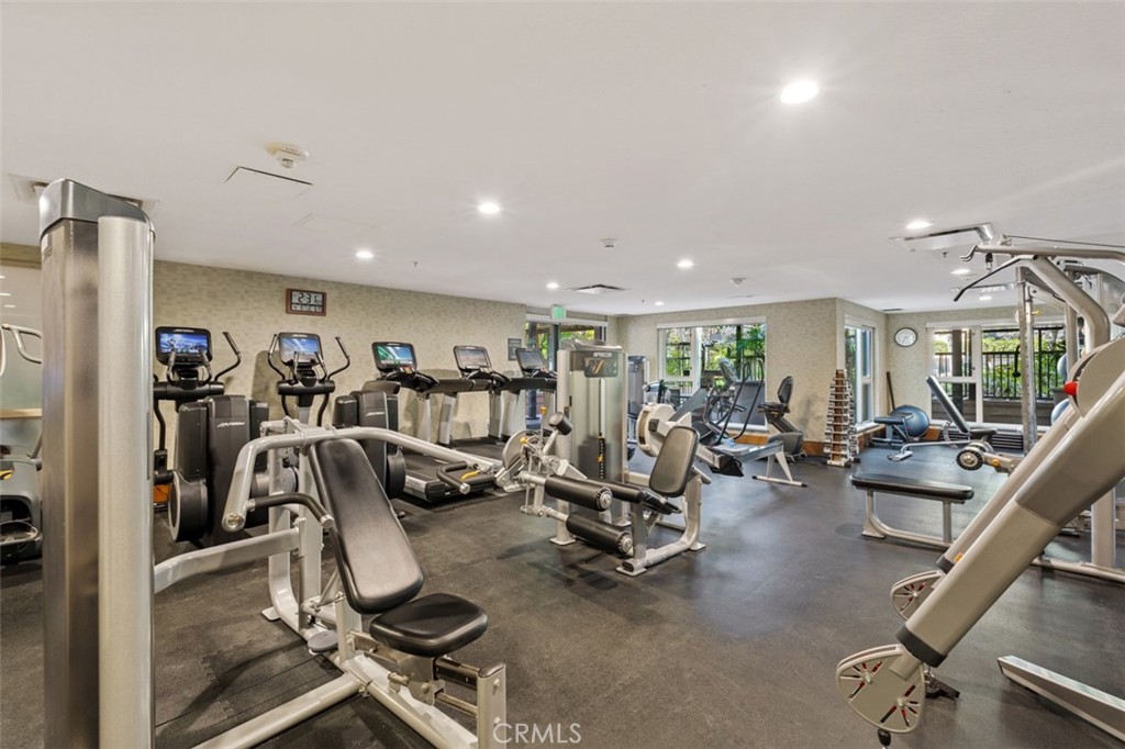 1205 Pacific Highway 301