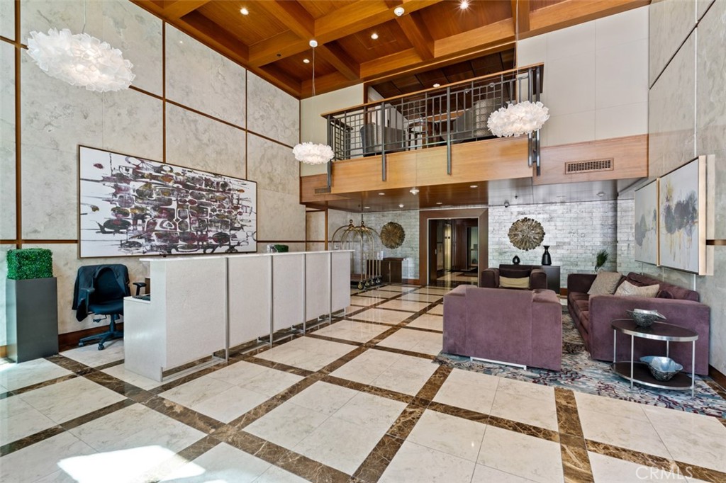 1205 Pacific Highway 301