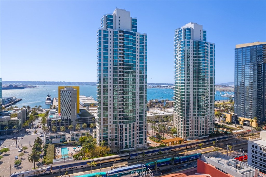 1205 Pacific Highway 301