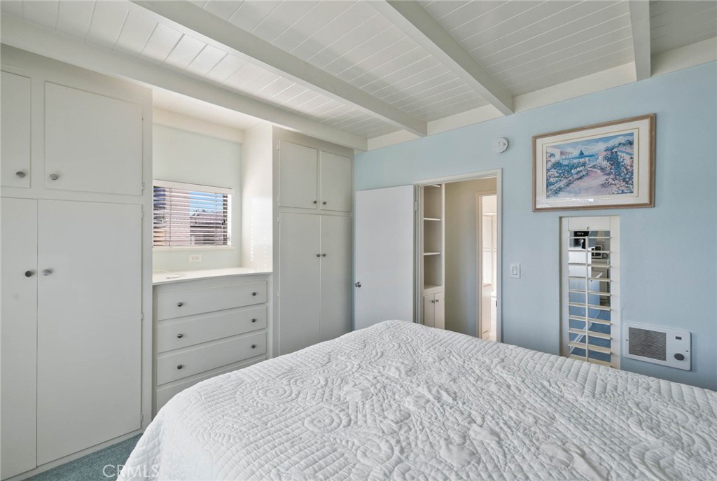 1510 1/2 Abalone Place