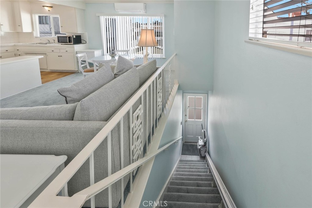 1510 1/2 Abalone Place