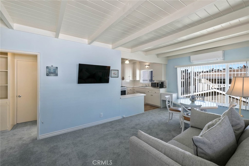 1510 1/2 Abalone Place