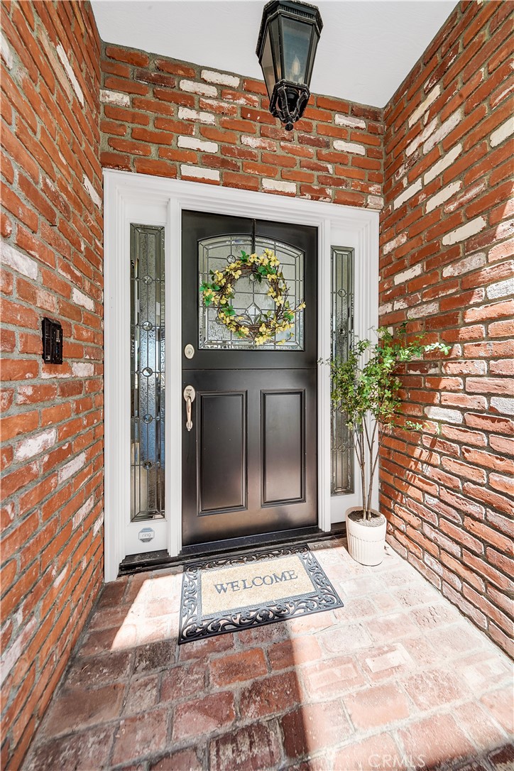 1319 E Balboa Blvd Boulevard C