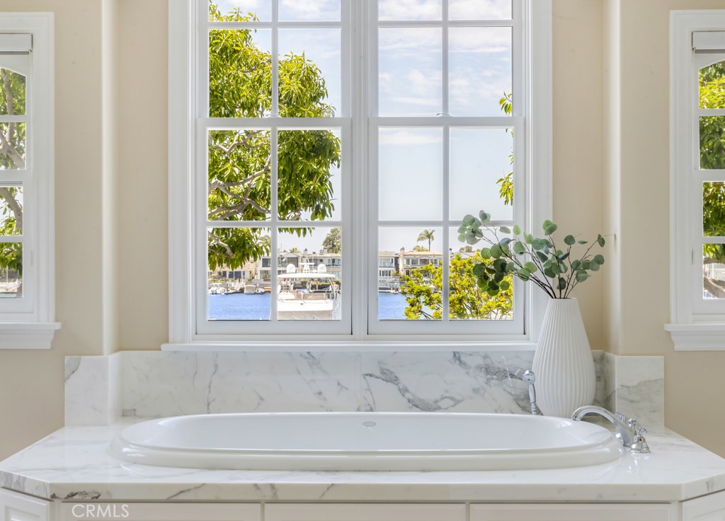 2521 Bayshore Drive Drive