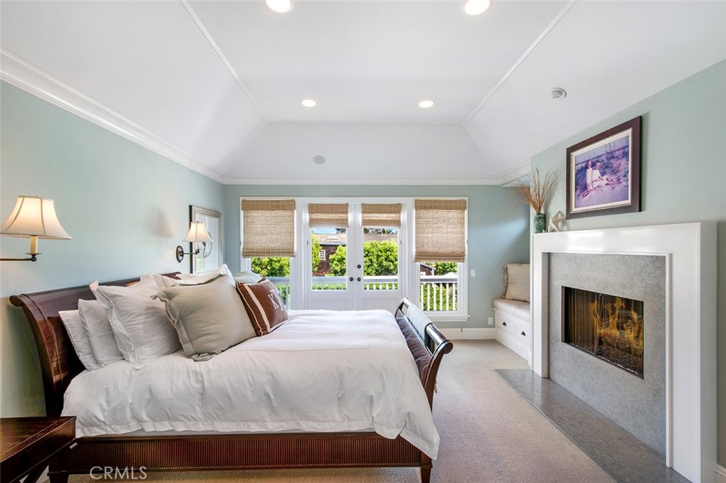 424 Snug Harbor Road