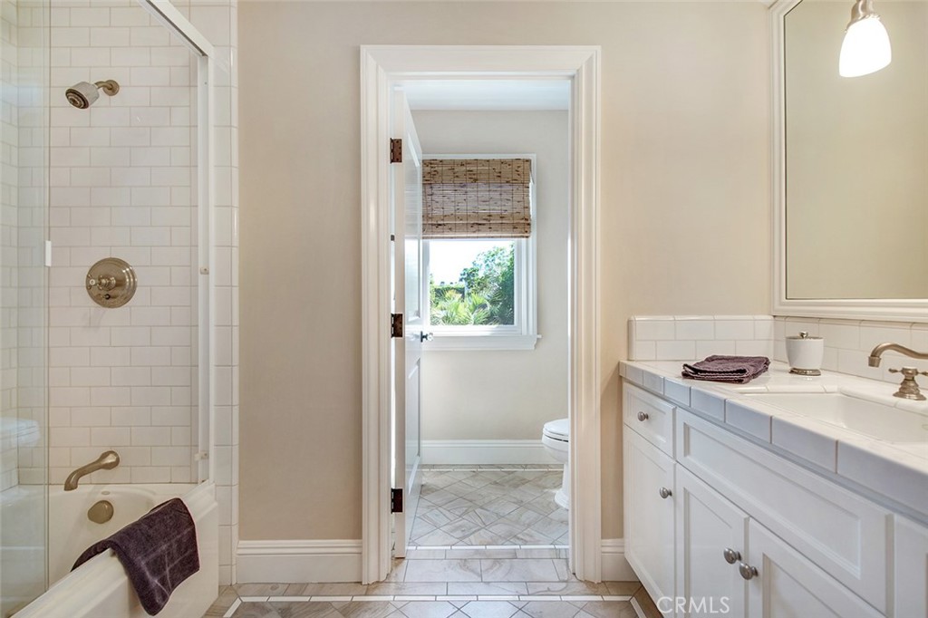 424 Snug Harbor Road