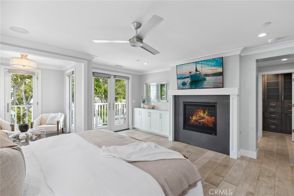 1505 E Ocean Boulevard