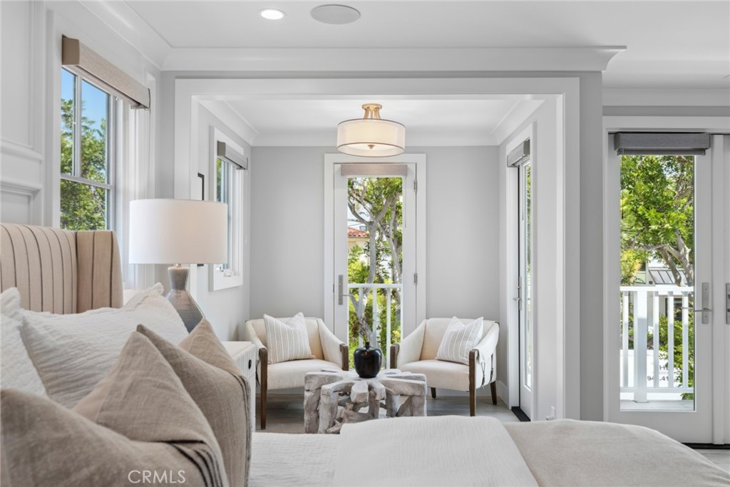 1505 E Ocean Boulevard