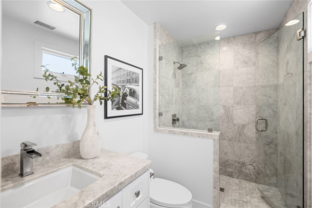 1505 E Ocean Boulevard