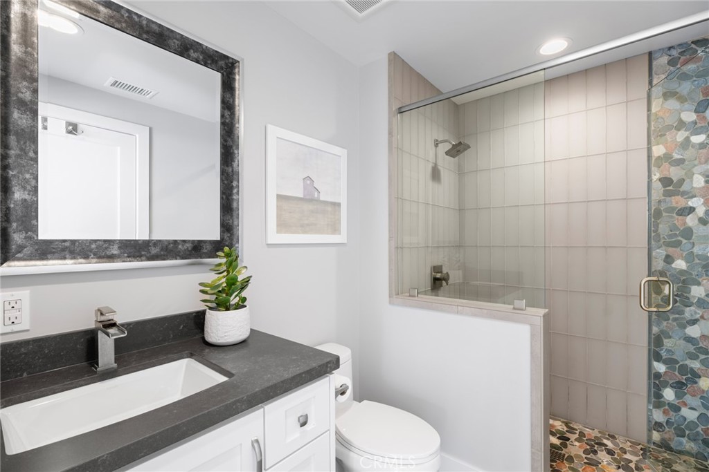 1505 E Ocean Boulevard