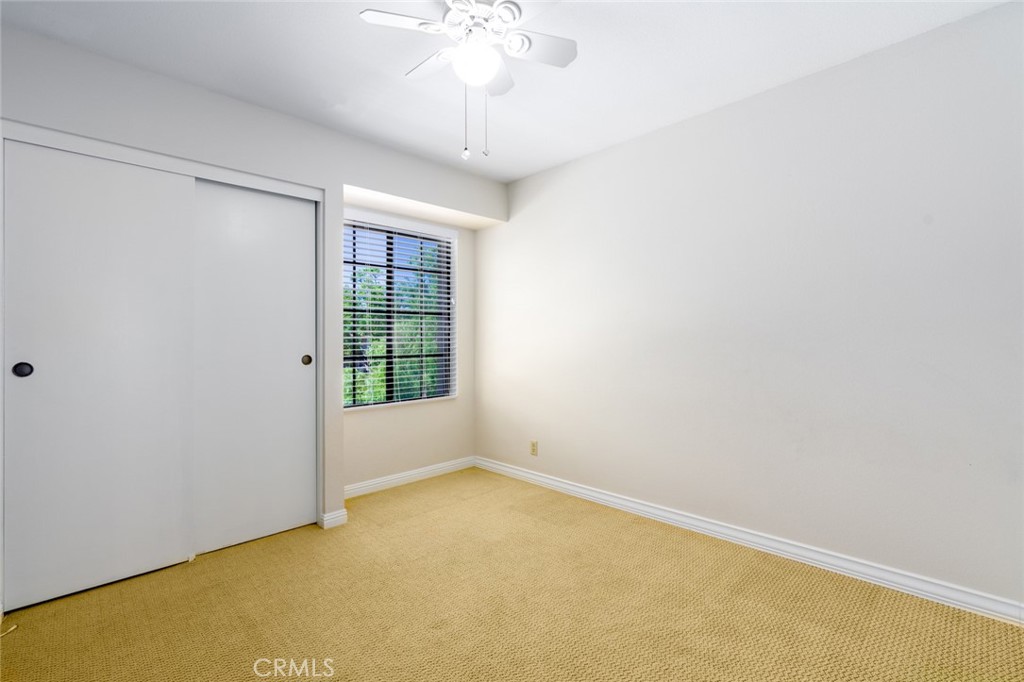 2 Mountain Shadows Place