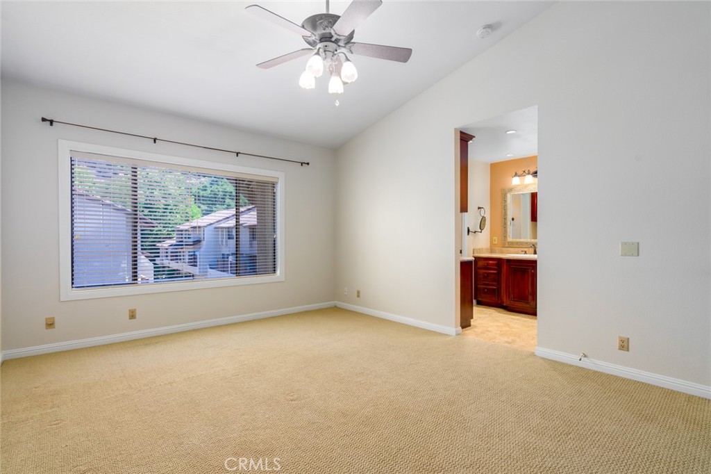 2 Mountain Shadows Place